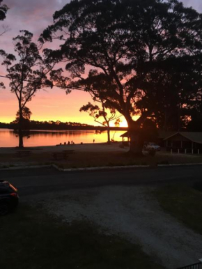 Gull Apartment, Strahan